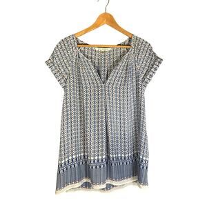 Max Studio Women's  V Neck Top, Short Sleeved, Geometric Floral Print, Size M